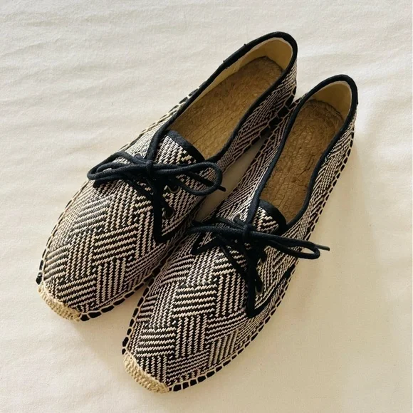 Soludos Lace Up Espadrilles In Black Natural - Flats - Picture 3 of 15